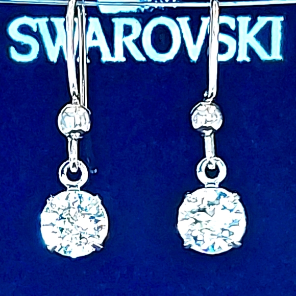 Swarovski Jewelry - 💎SWAROVSKI CRYSTAL EARRINGS